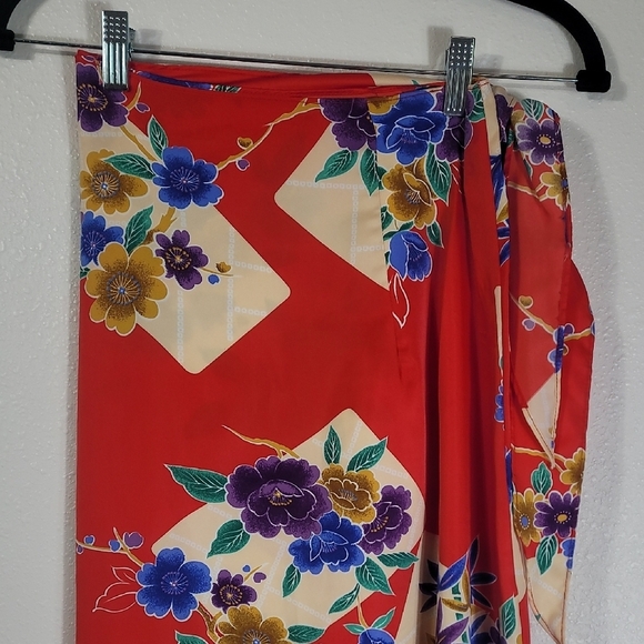 Hilo Hattie Floral Wrap Maxi Dress OS Red Hawaiian MuuMuu Sarong Vacation - Picture 2 of 12